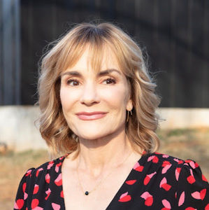 Meet your Posher, Sharon